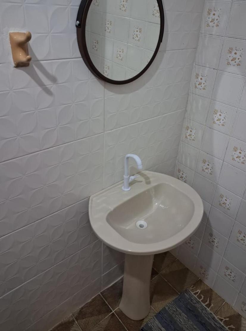 דירות איליה קומפרידה Chapeu De Sol - Area Gourmet, Tv, Internet, Roupas De Cama E Banho, Jardim, Horta E Pomar מראה חיצוני תמונה