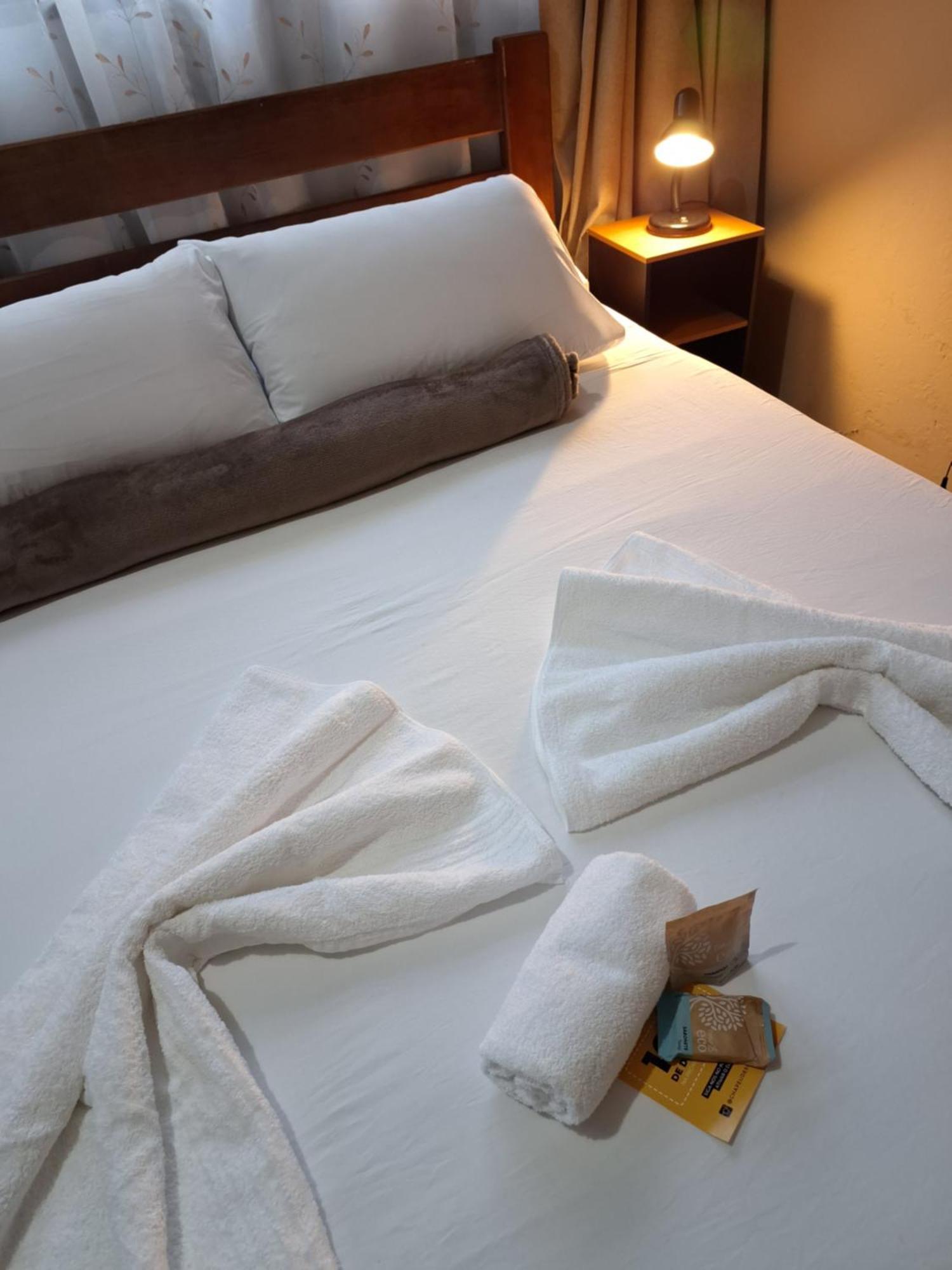דירות איליה קומפרידה Chapeu De Sol - Area Gourmet, Tv, Internet, Roupas De Cama E Banho, Jardim, Horta E Pomar מראה חיצוני תמונה