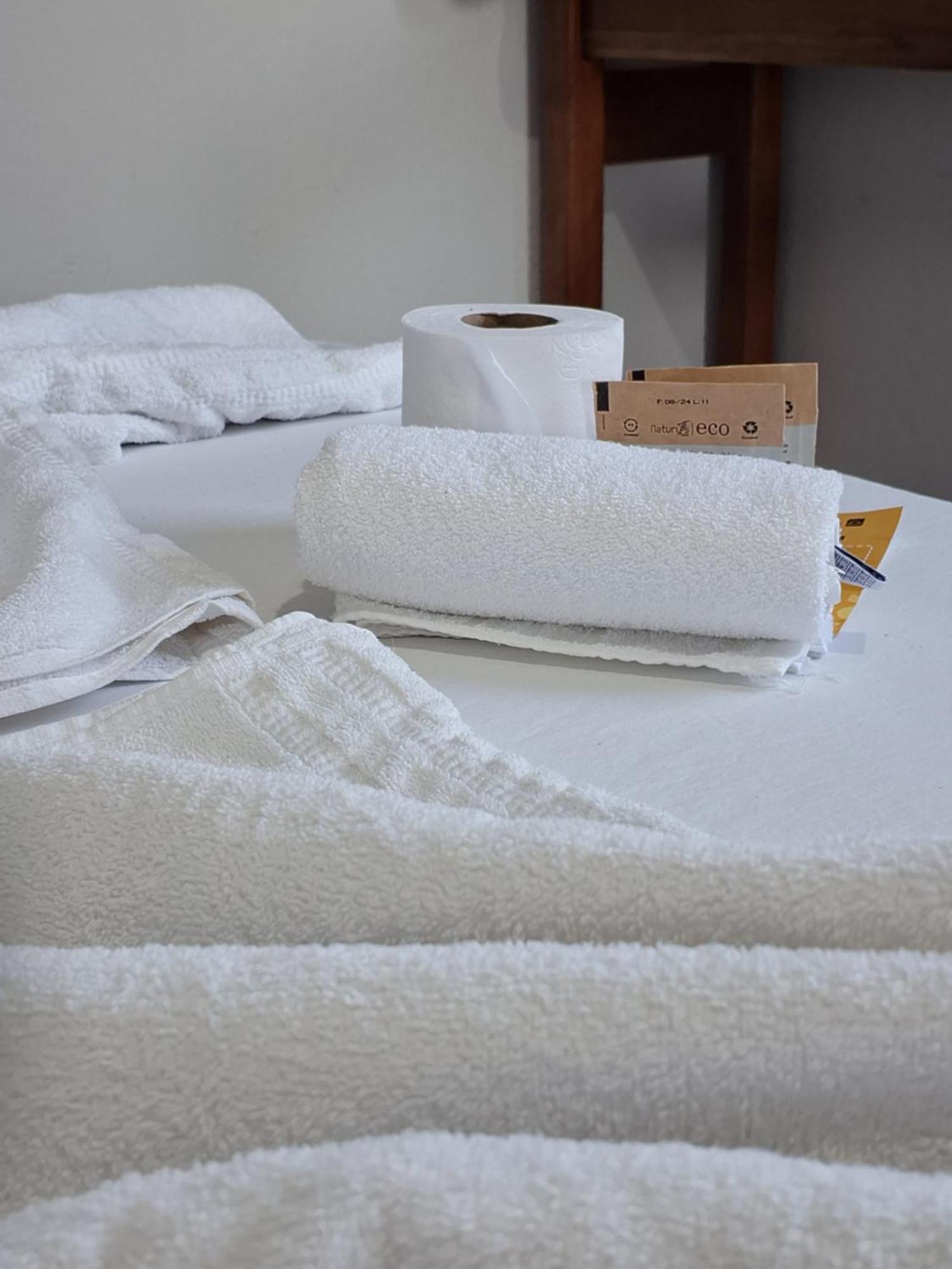 דירות איליה קומפרידה Chapeu De Sol - Area Gourmet, Tv, Internet, Roupas De Cama E Banho, Jardim, Horta E Pomar מראה חיצוני תמונה