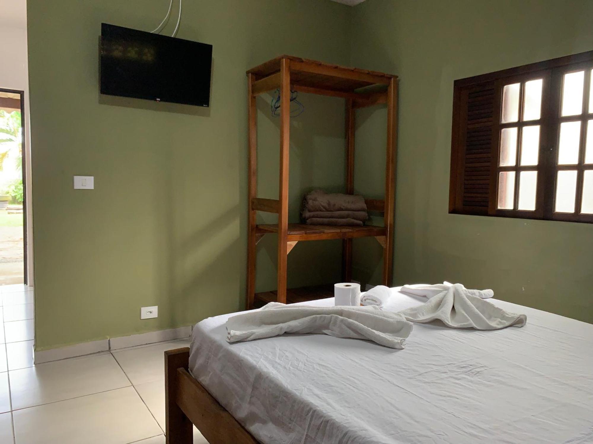 דירות איליה קומפרידה Chapeu De Sol - Area Gourmet, Tv, Internet, Roupas De Cama E Banho, Jardim, Horta E Pomar מראה חיצוני תמונה